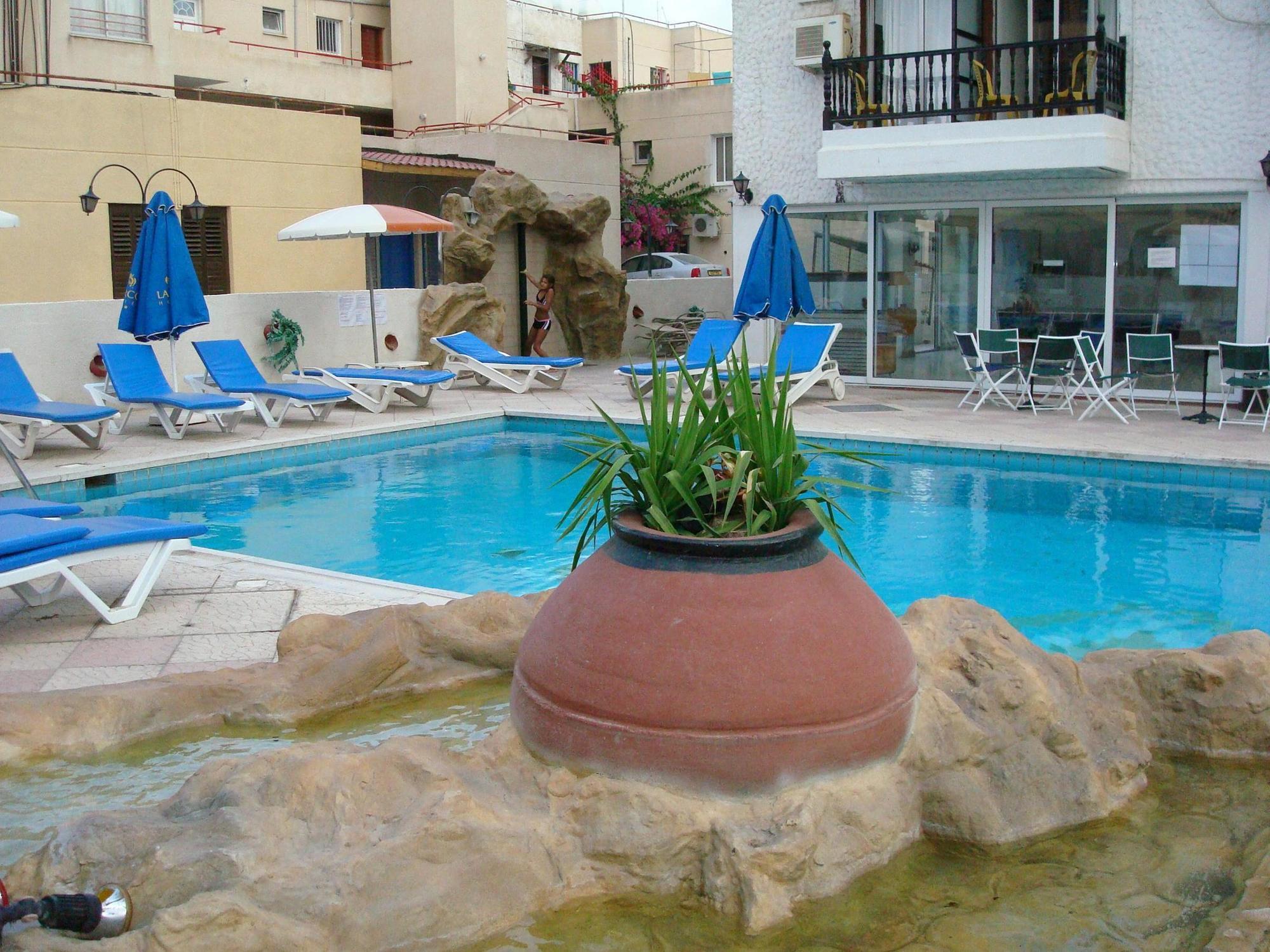 Hotel Best Western Plus Larco Larnaka Exterior foto